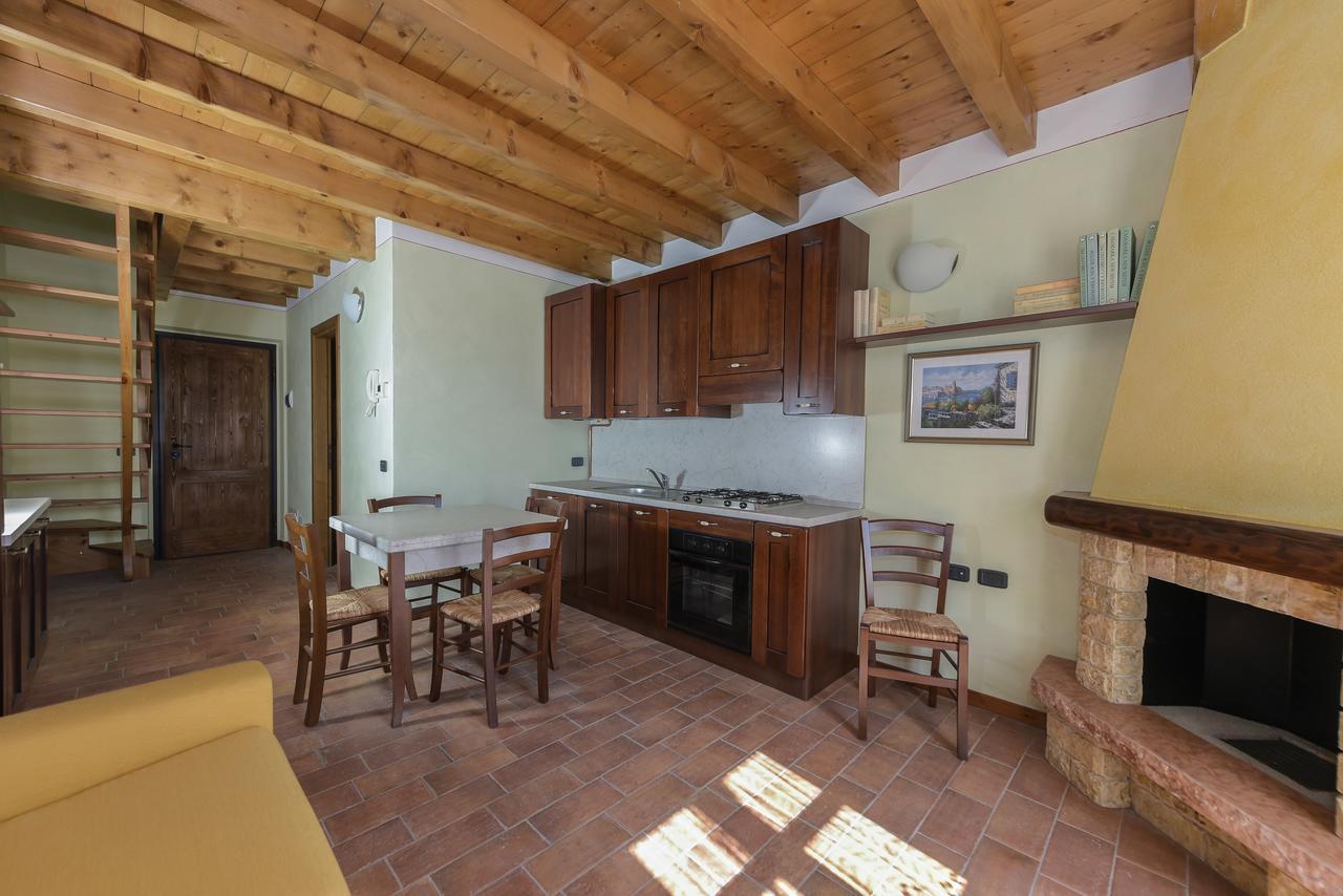 فيلا Residenza Borgo Antico باراتِكو المظهر الخارجي الصورة