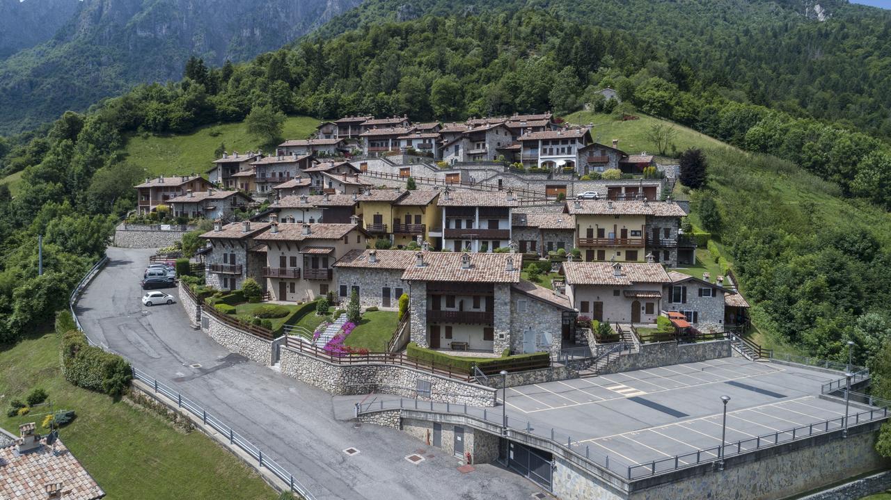 فيلا Residenza Borgo Antico باراتِكو المظهر الخارجي الصورة
